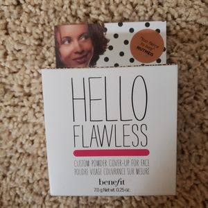 Benefit hello flawless 'nutmeg"